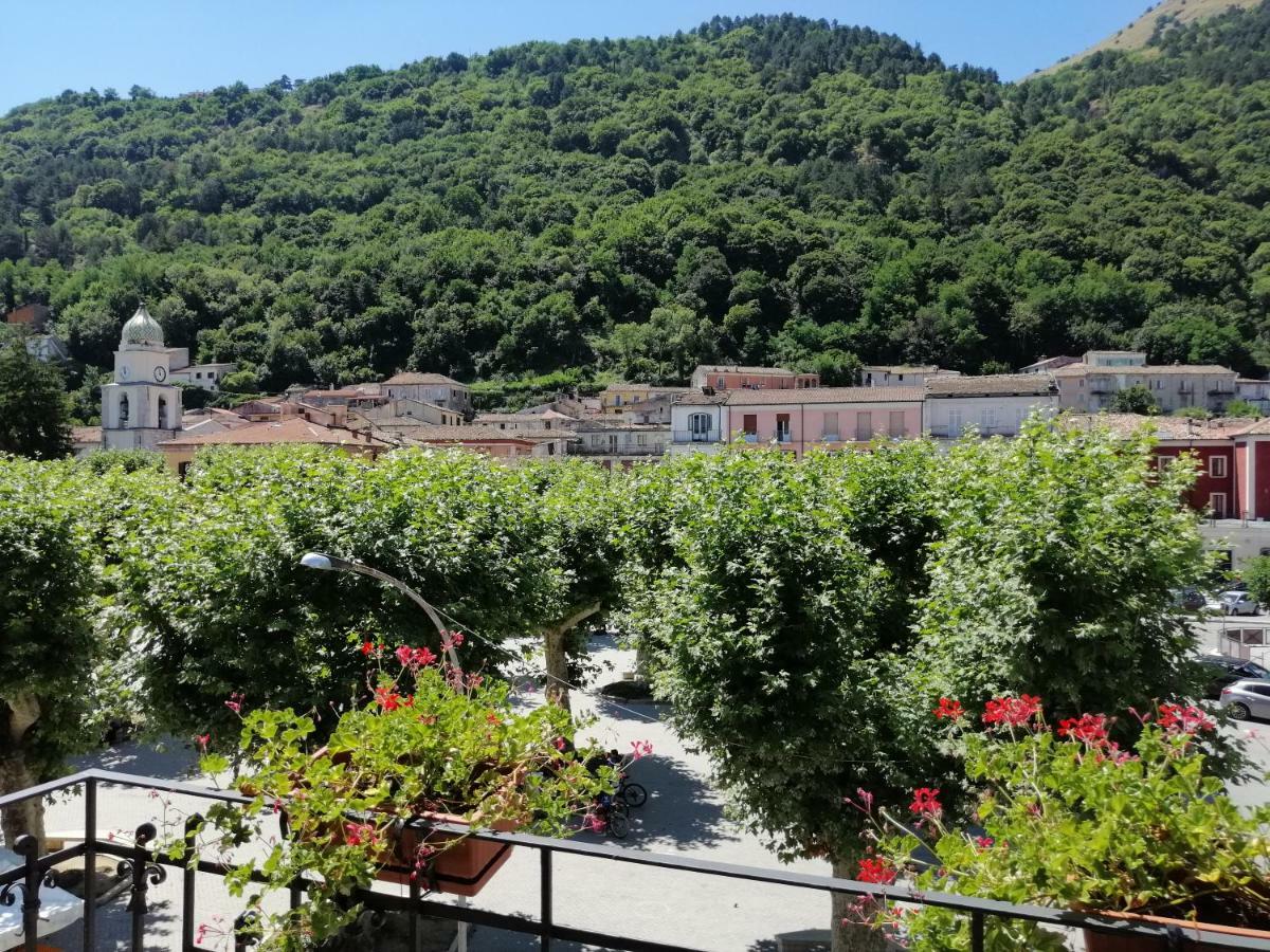 مبيت وإفطار Boiano Le Finestre Sulla Piazza المظهر الخارجي الصورة